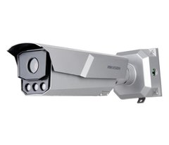 4 Мп DarkFighter сетевая ANPR камера Hikvision iDS-TCM403-BI (8-32 мм) 99-00003113 фото