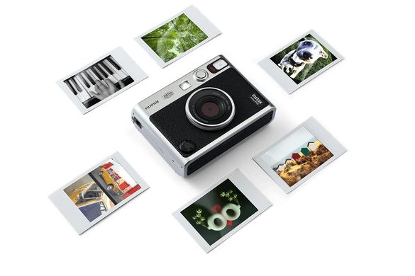 Fujifilm Фотокамера мгновенной печати INSTAX MINI EVO (16745157) 16745157 фото