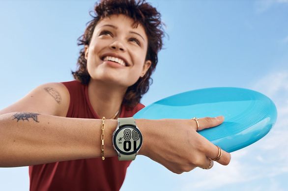 Смарт-часы Samsung Galaxy Watch 4 40mm eSIM (R865) Gold (SM-R865FZDASEK) SM-R865FZDASEK фото
