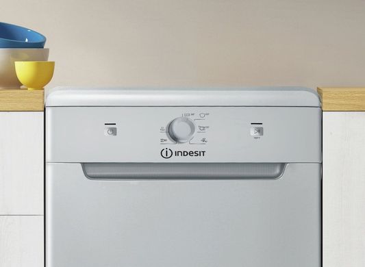 Посудомоечная машина Indesit DSCFE1B10SRU DSCFE1B10SRU фото